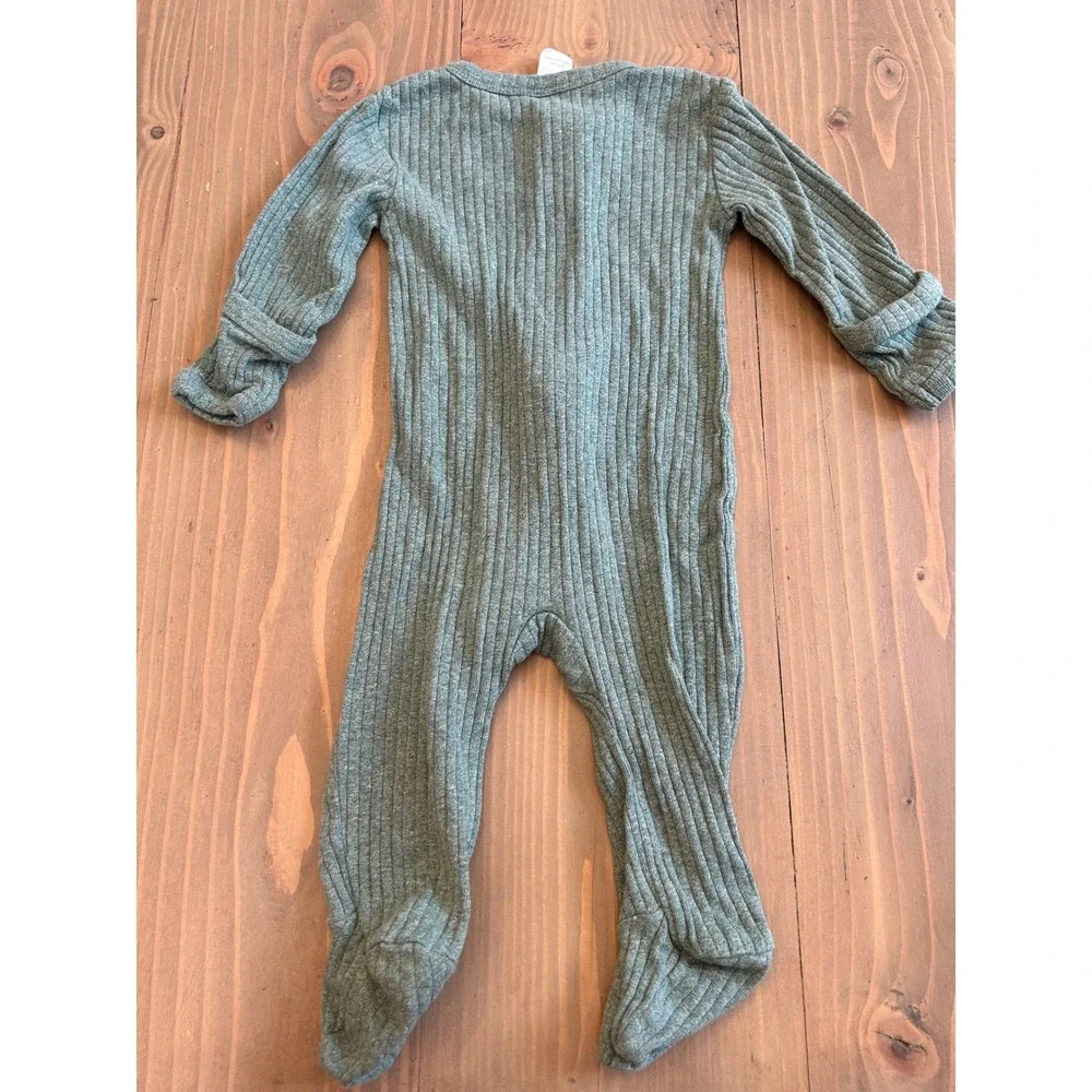 Kk23 Kate Quinn Organic Cotton Ribbed Footed Sleeper Sage Green 6-9M Zip Romper